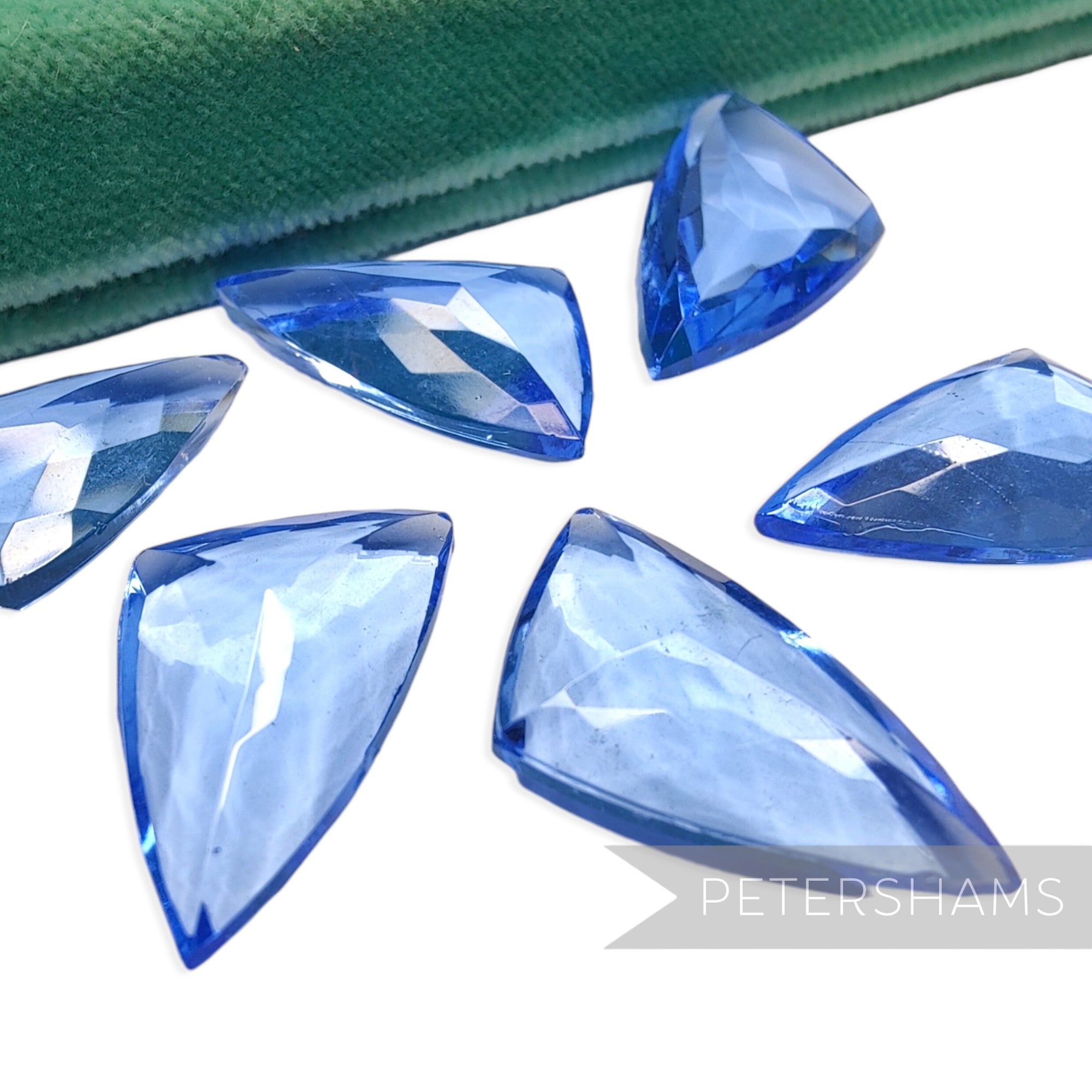 30x18mm Vintage 1980's Glass Irregular Triangle Imitation Stone