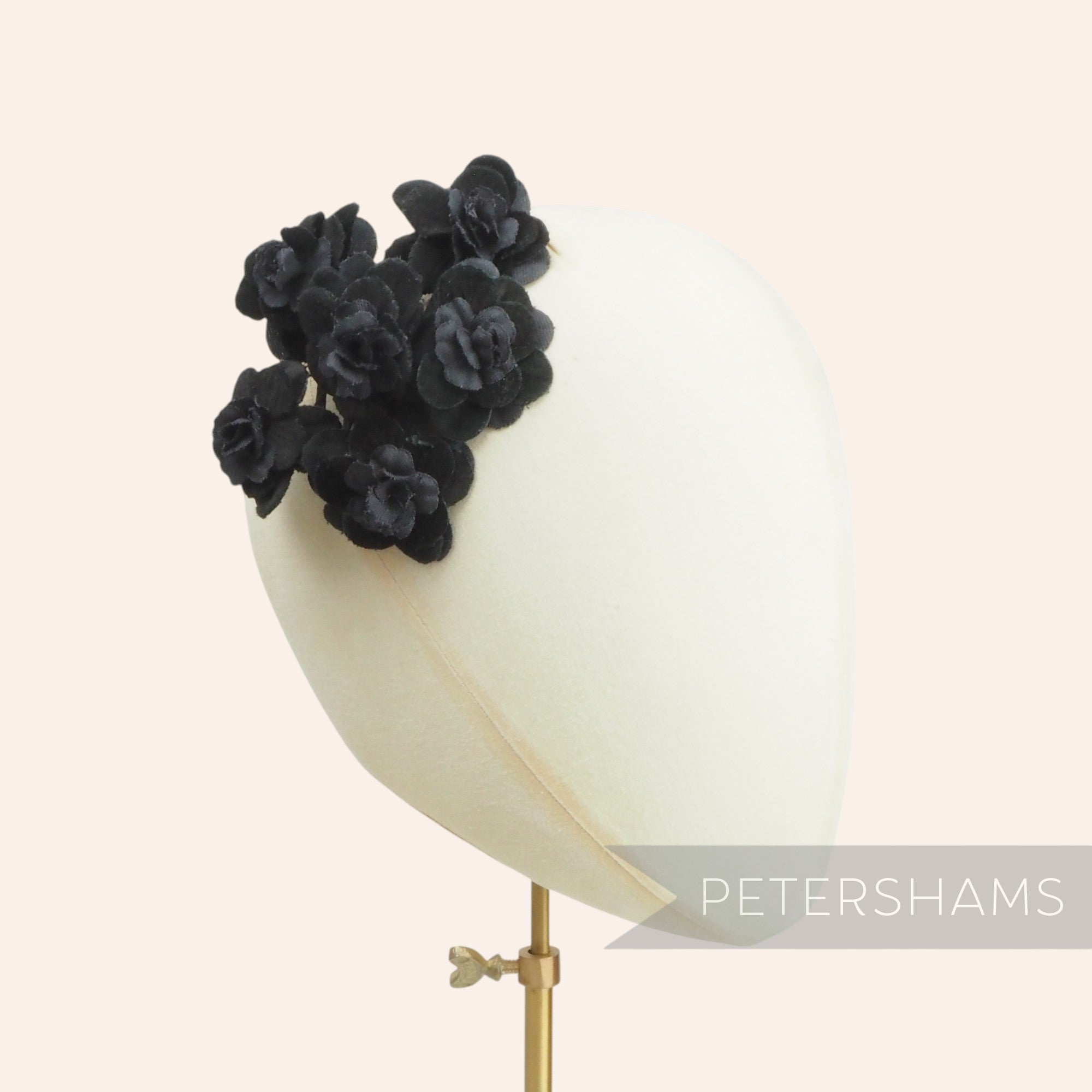 'Barbara' Small Velvet Blossom Bunch - 6 stems