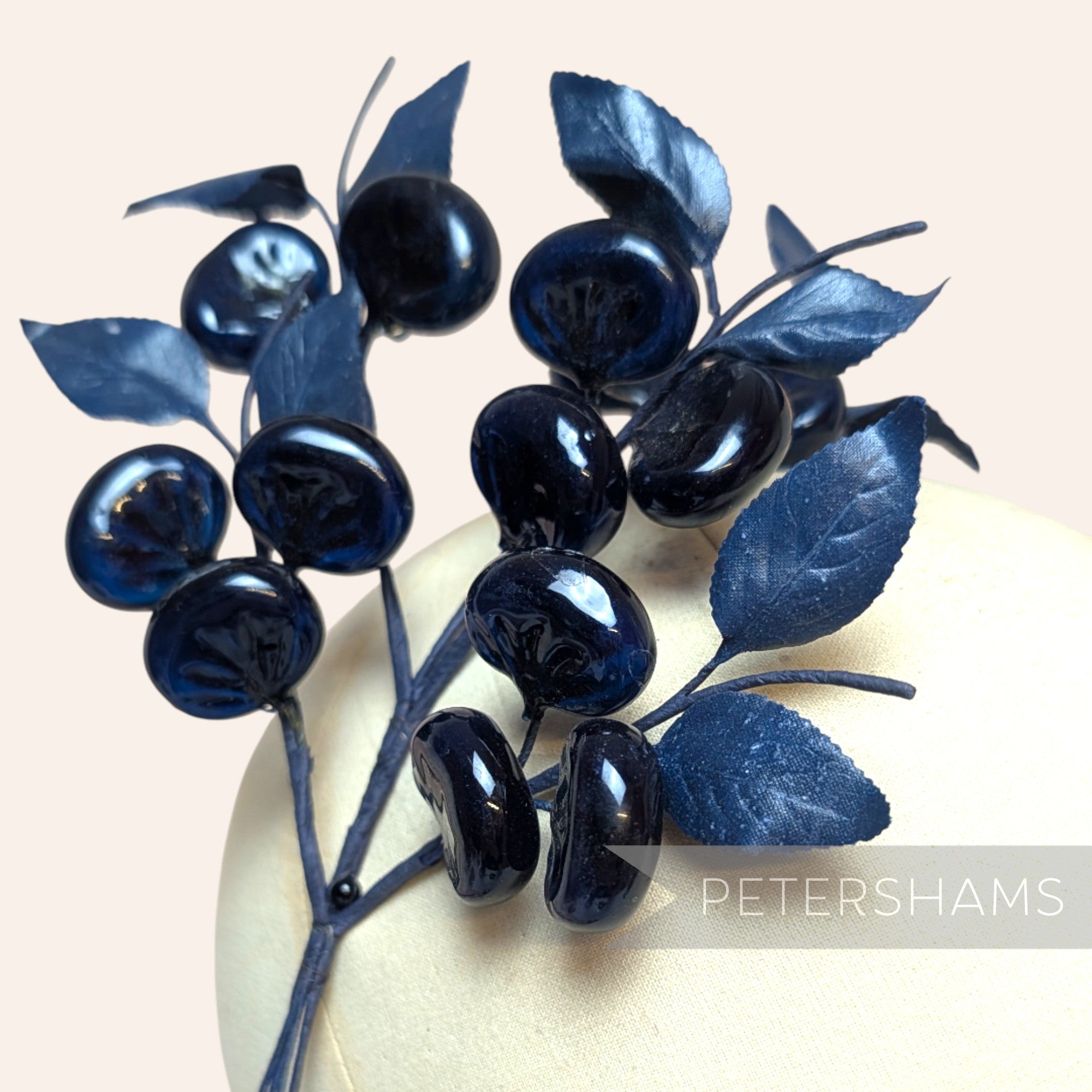 'Reazyn' Vintage 1950's German Berry & Leaf Wired Hat Mount