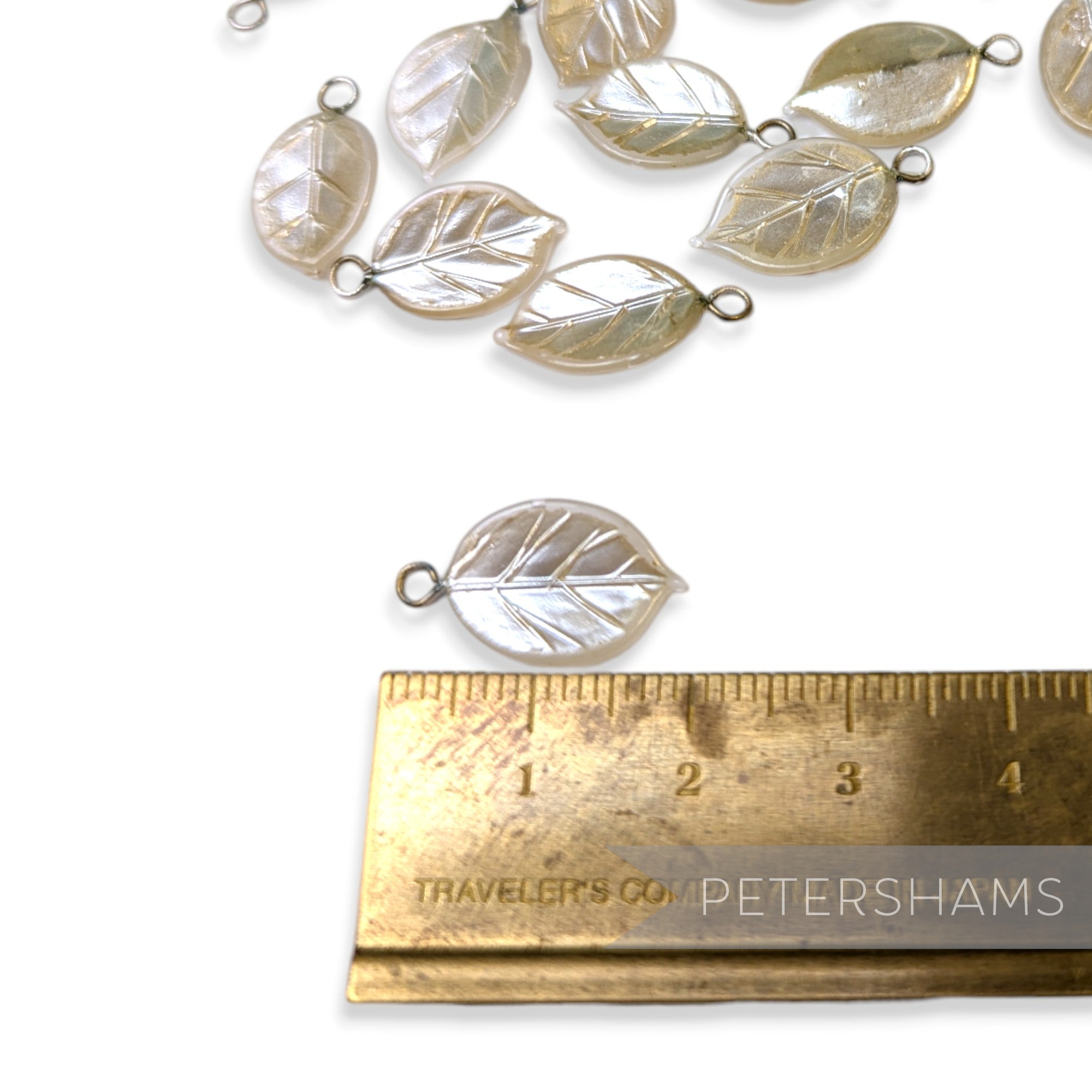 Vintage 1940/50's Small Pearlescent Coated 15x10mm Leaves - 36 Pieces