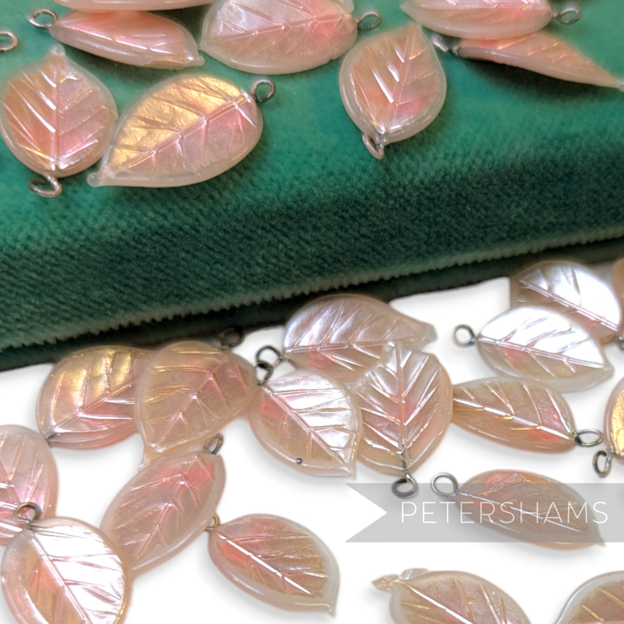 Vintage 1940/50's Pearlescent Coated 20x13mm Leaves - 36 Pieces