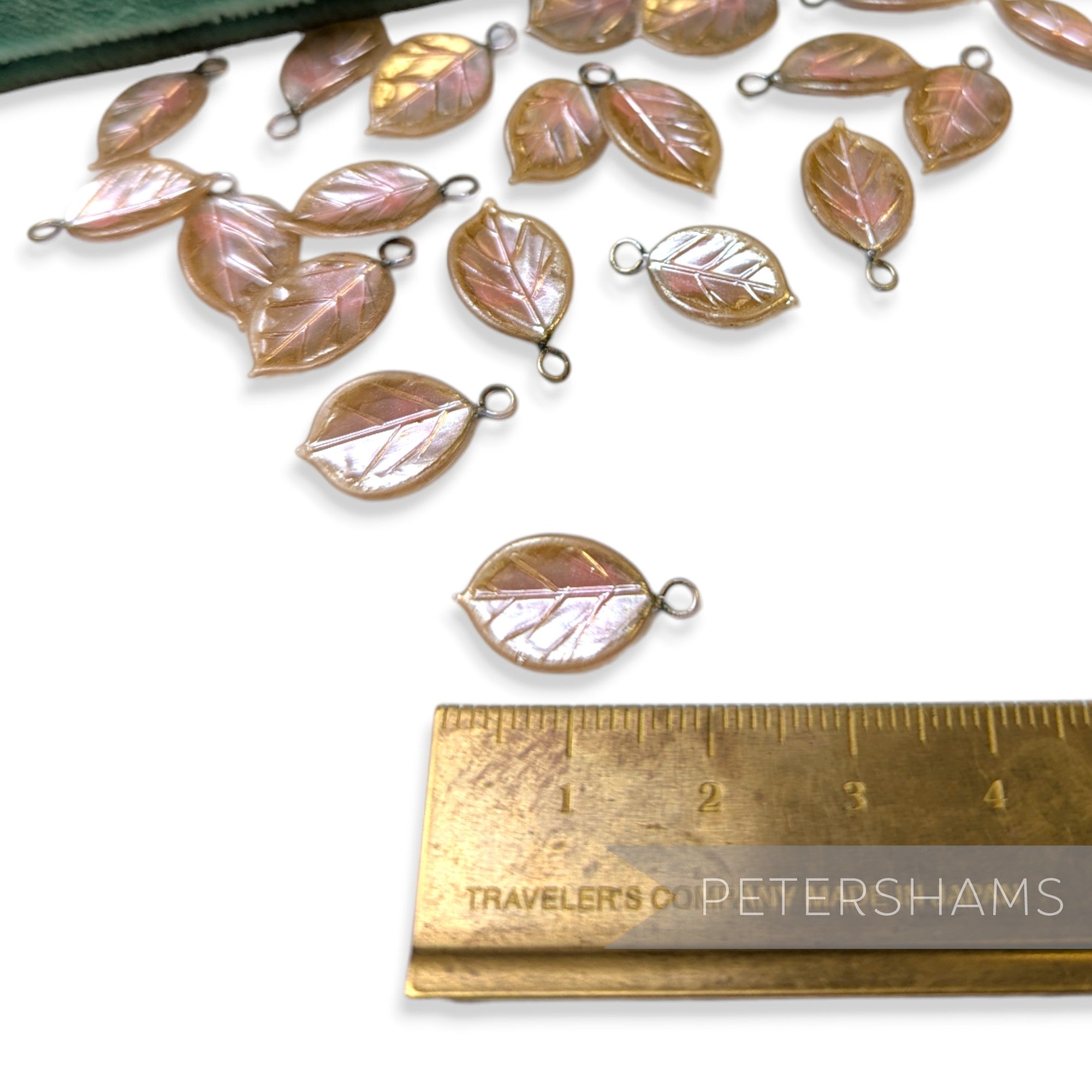 Vintage 1940/50's Small Pearlescent Coated 15x10mm Leaves - 36 Pieces