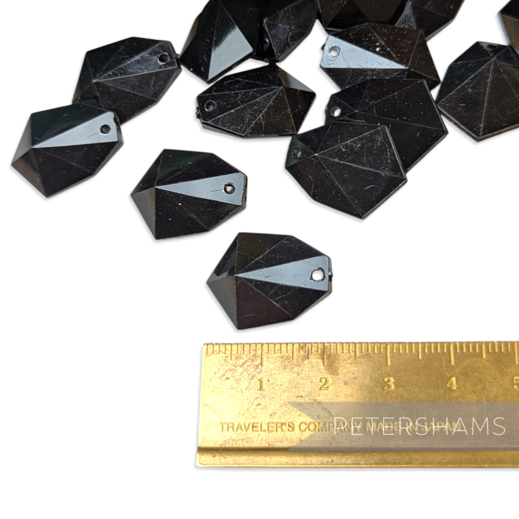 Vintage 1960/70's 20x16mm Geometric Pendant Beads - 36 Pieces