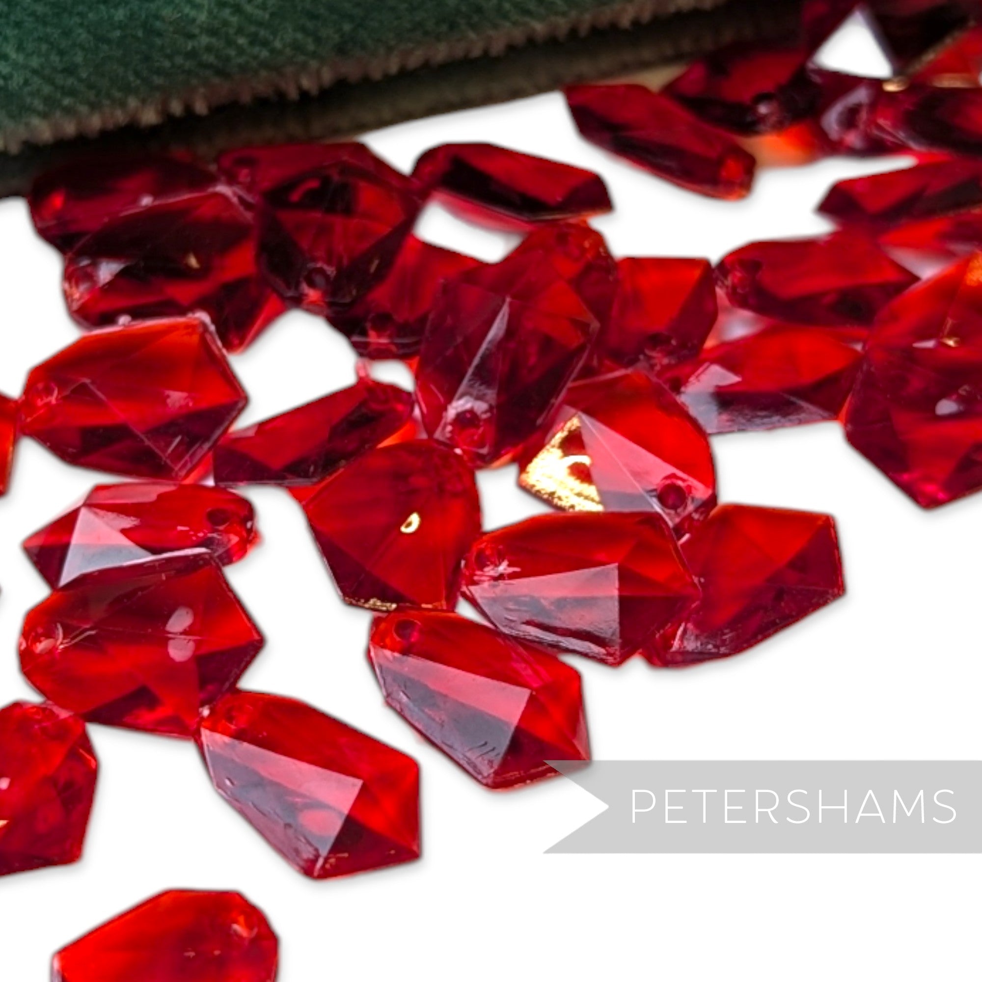 Vintage 1960/70's 12x10mm Geometric Pendant Beads - Approx. 72 Pieces