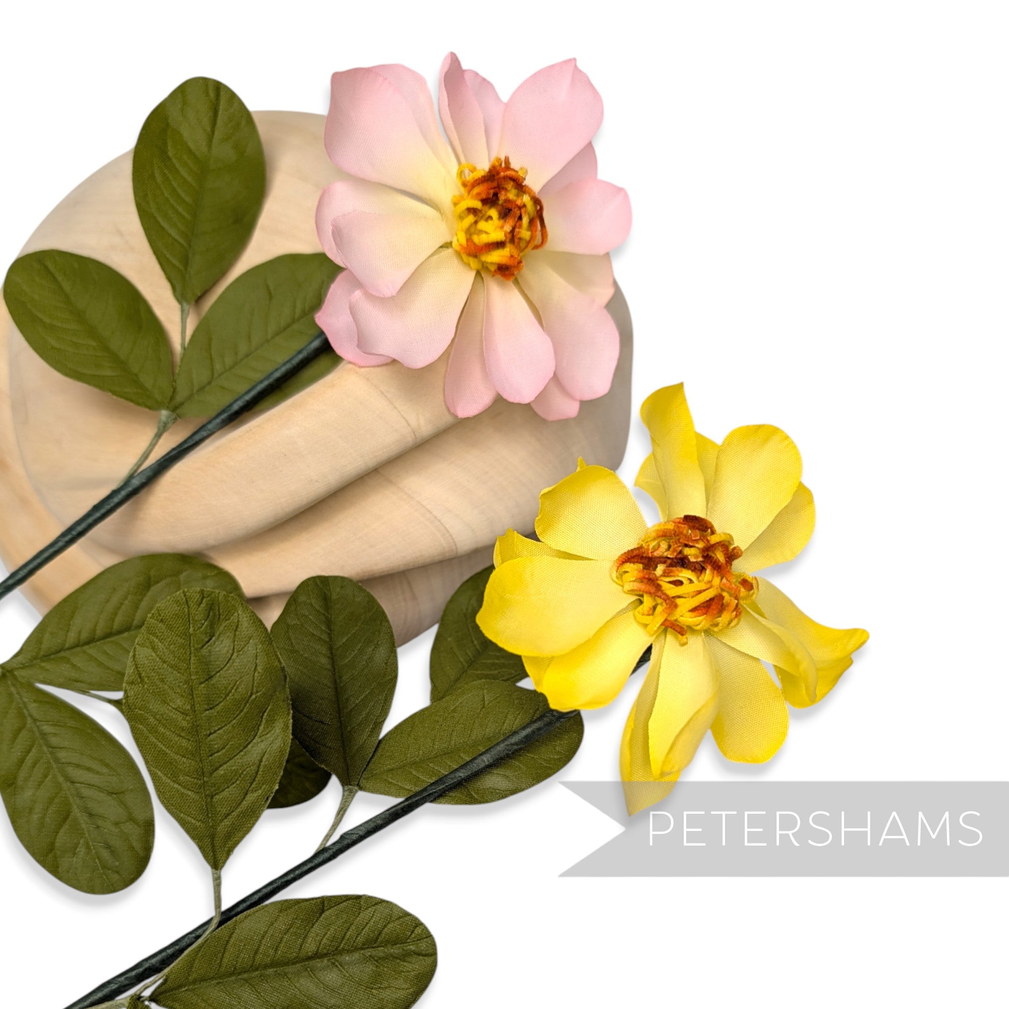 'Madoki' Vintage 1960s Japanese 8cm Silk Flower