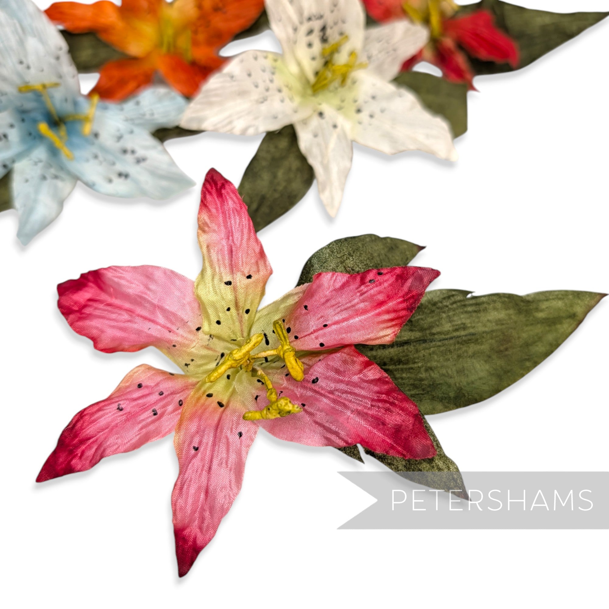 'Feebee' Vintage 1980/90s Silk 10cm Lily Flower Millinery Hat Mount