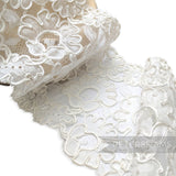 Gorgeous Abstract Floral Vintage 1980's 17cm Wide Silky Cord Double Scalloped Edge Lace - 1m