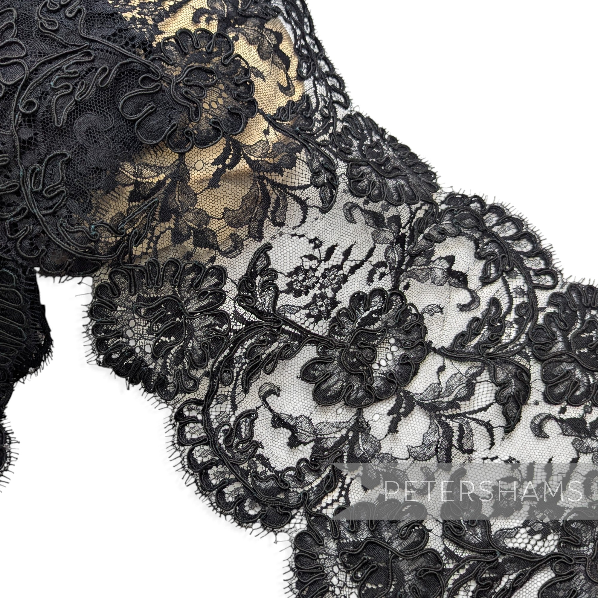 Super Wide 26cm Intricate Floral Vintage 1980's Double Scallop Edge Eyelash Lace - 1m