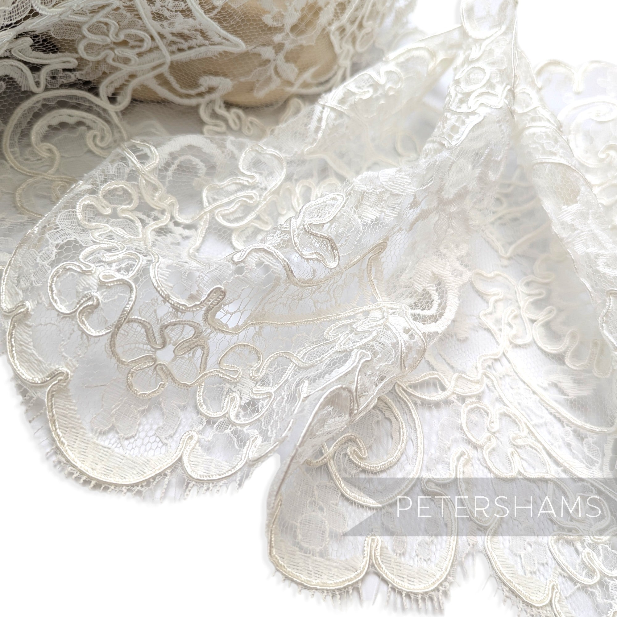 Extra Wide 24cm Beautiful Classic Floral Vintage 1980's Double Scallop Edge Lace - 1m