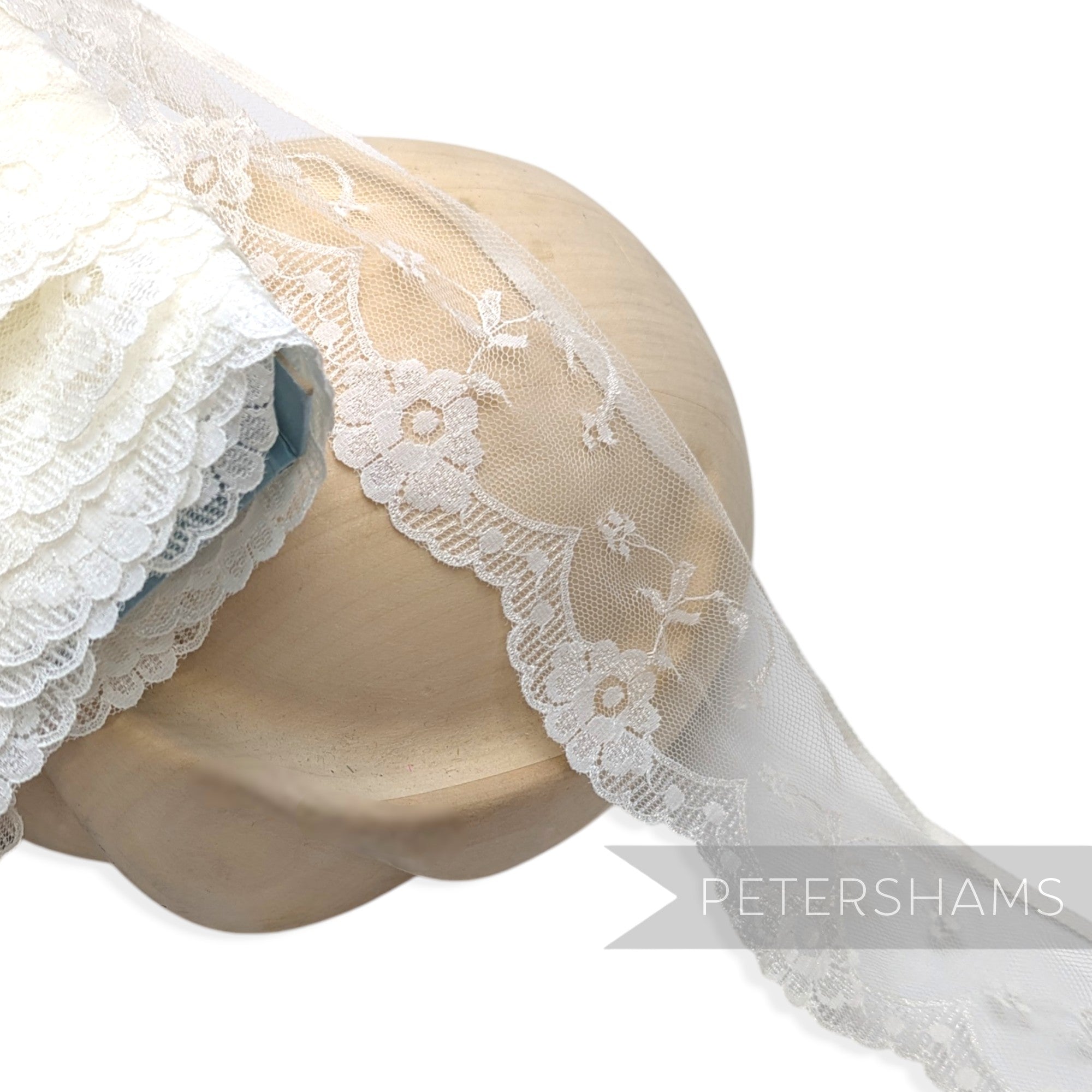 Dainty Flower Pattern 65mm Vintage 1990's Sheer Lace with Scalloped Edge - 1m