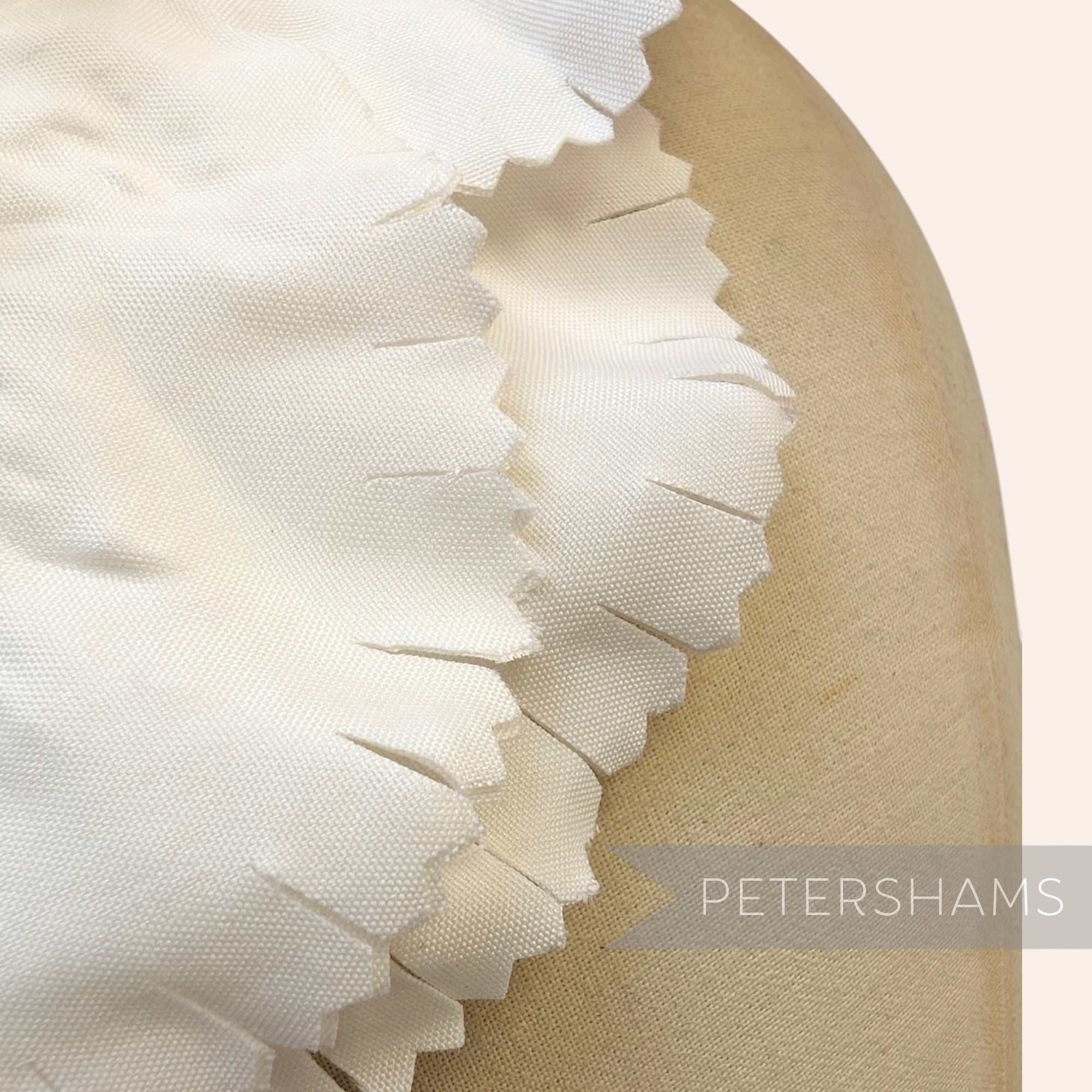 'Papi' Extra Large 20cm Millinery Flower Mount