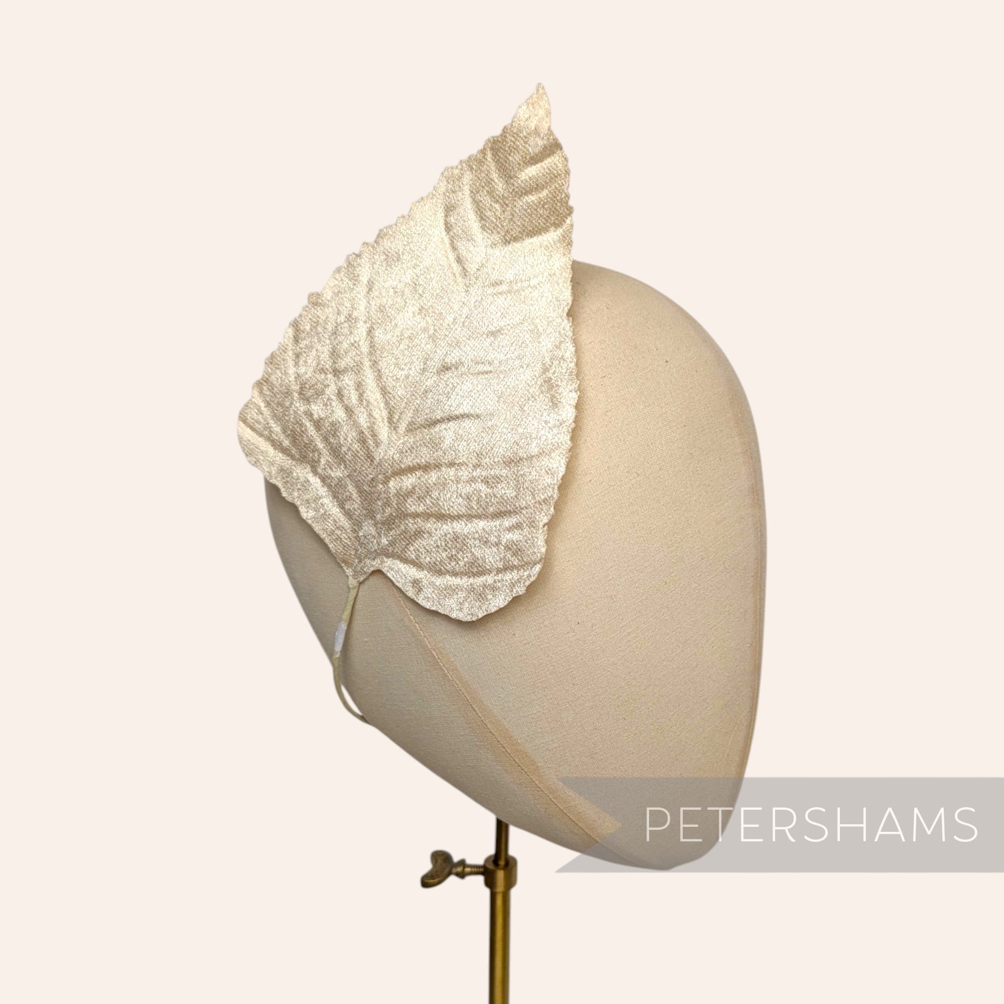 'Hugo' Extra Large Velvet Birch Leaf