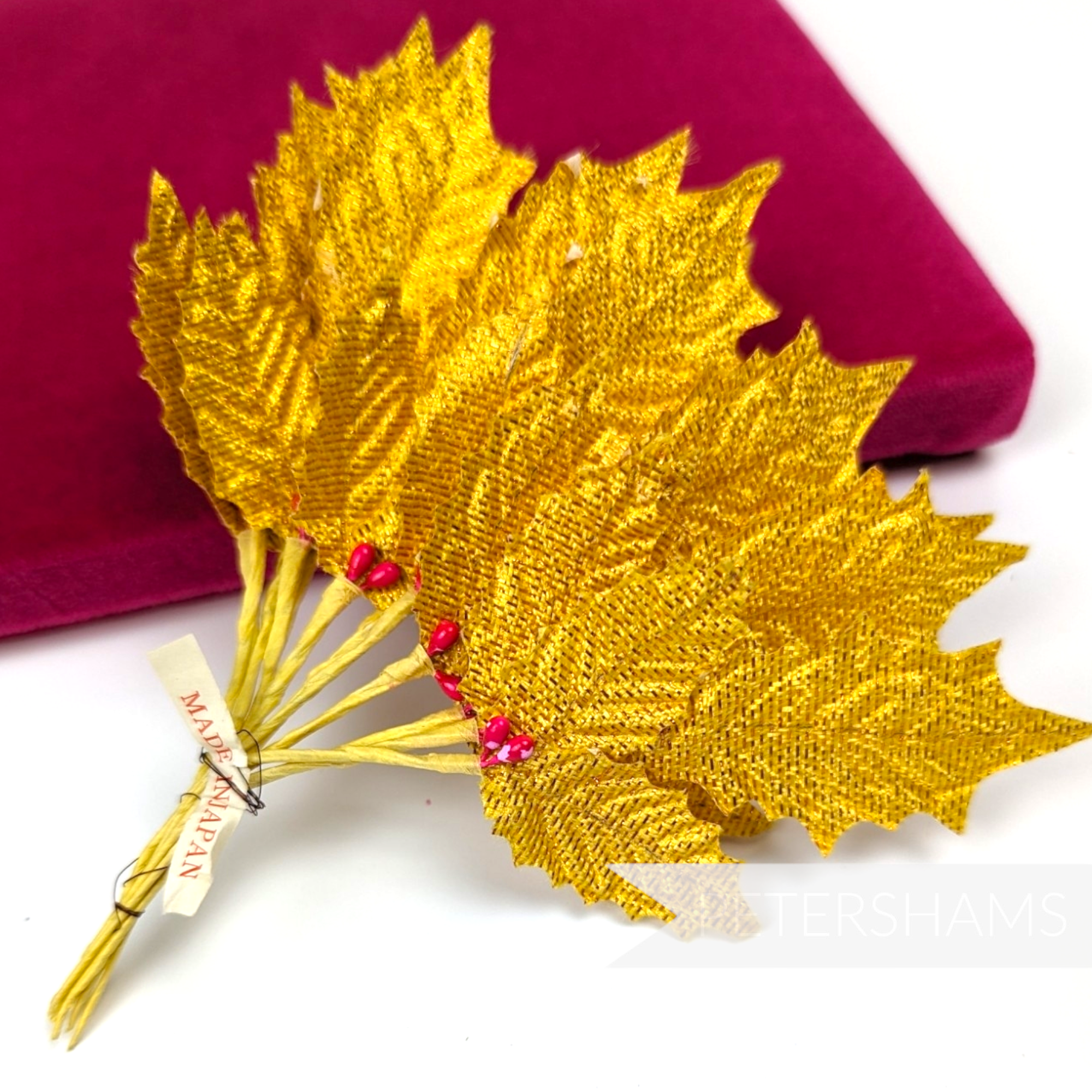 'Carol' Vintage 1950/60's Japanese Gold Lamé Holly Leaf Stems - 12 Stems