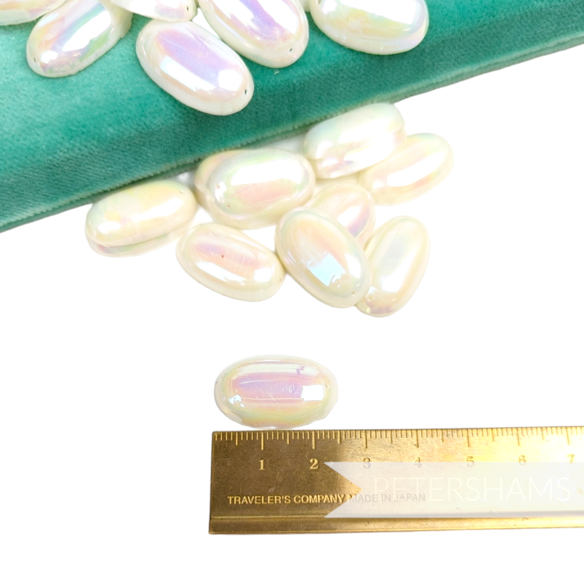 Vintage French 1940/50s 'Paillettes Au Coq' Sequins - Large Bubble Oval