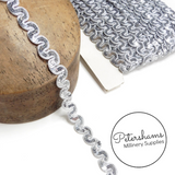 13mm Wavy Teeny Sequin & Metallic Lurex Trim