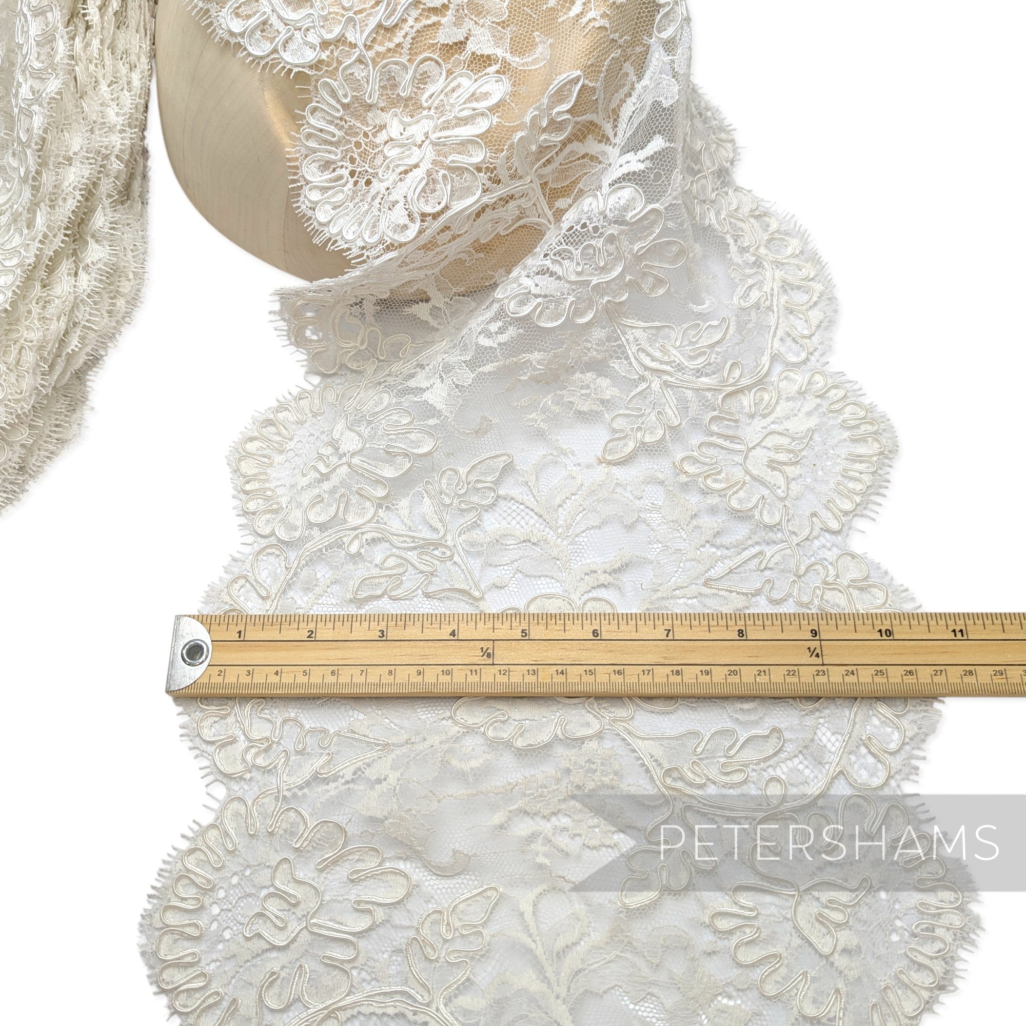 Super Wide 26cm Intricate Floral Vintage 1980's Double Scallop Edge Eyelash Lace - 1m