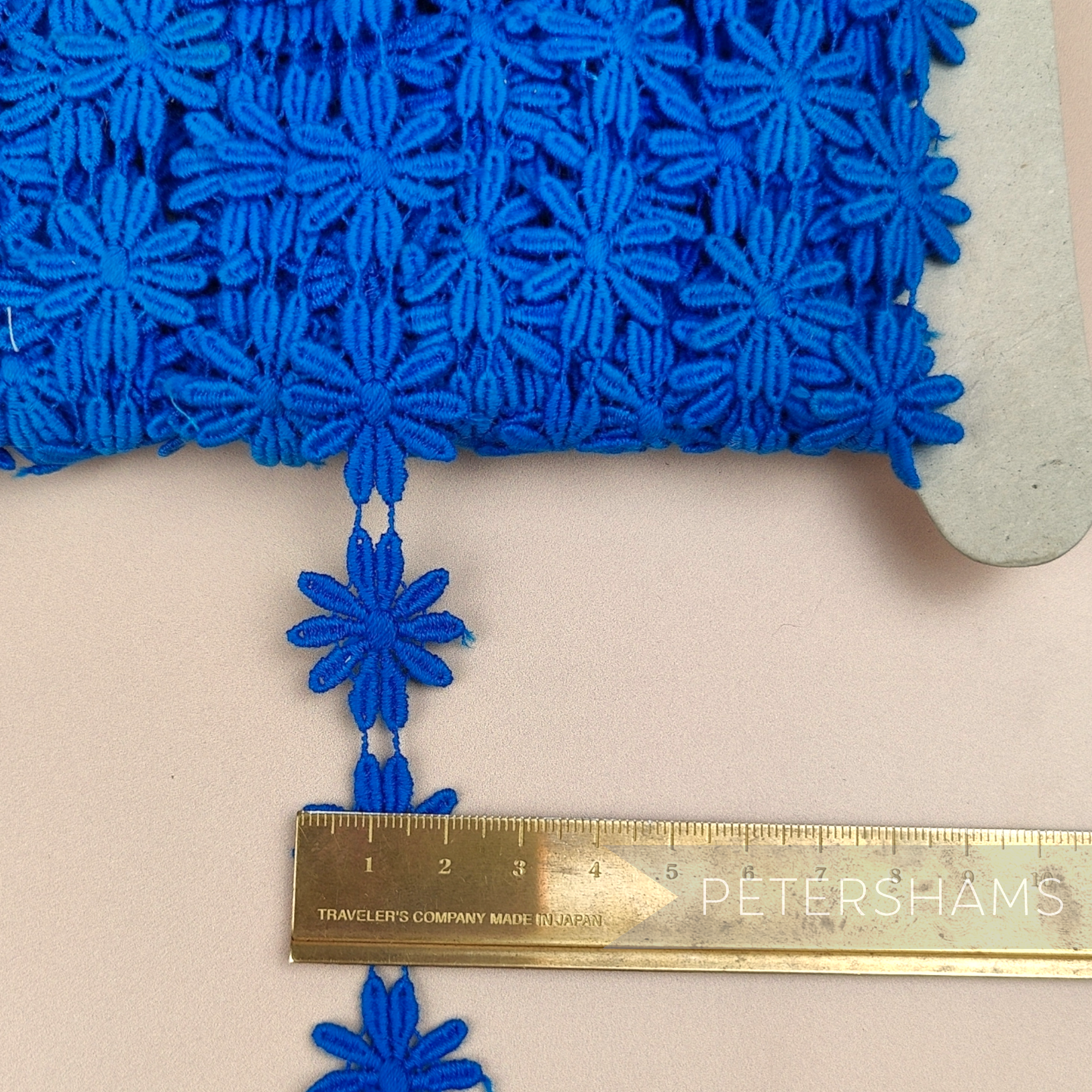 Petershams Millinery Supplies vintage 1990s blue guipure lace daisy flower trim