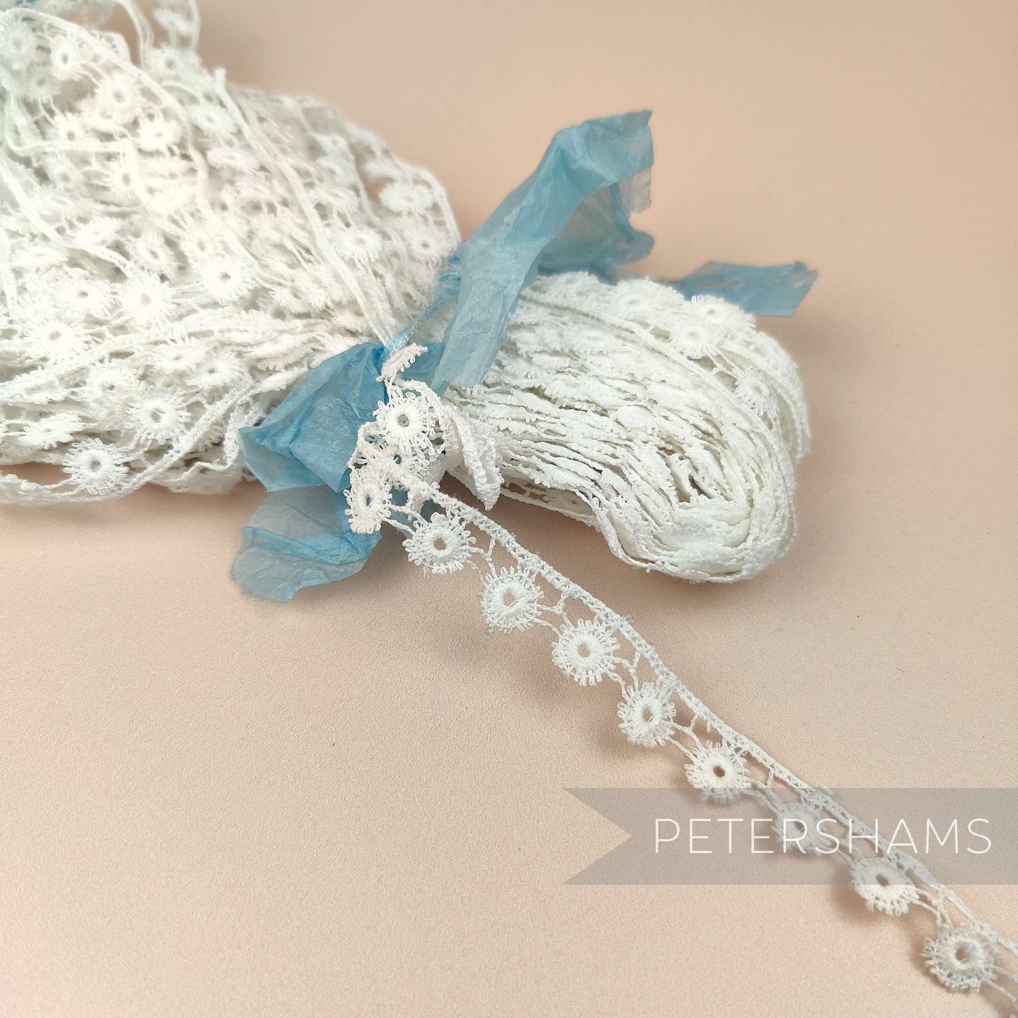 Petershams Millinery Supplies vintage 1950s ivory cotton guipure lace trim with delicate sunflower pattern