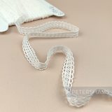 Petershams Millinery Supplies vintage 1960s ivory guipure lace trim with a 15mm lattice scallop pattern.