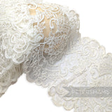 Petershams Millinery Supplies 1980s vintage white floral bridal lace trim with double scalloped eyelash edges