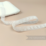 Petershams Millinery Supplies 15mm off-white vintage 1990s straight flower cotton blend lace trim