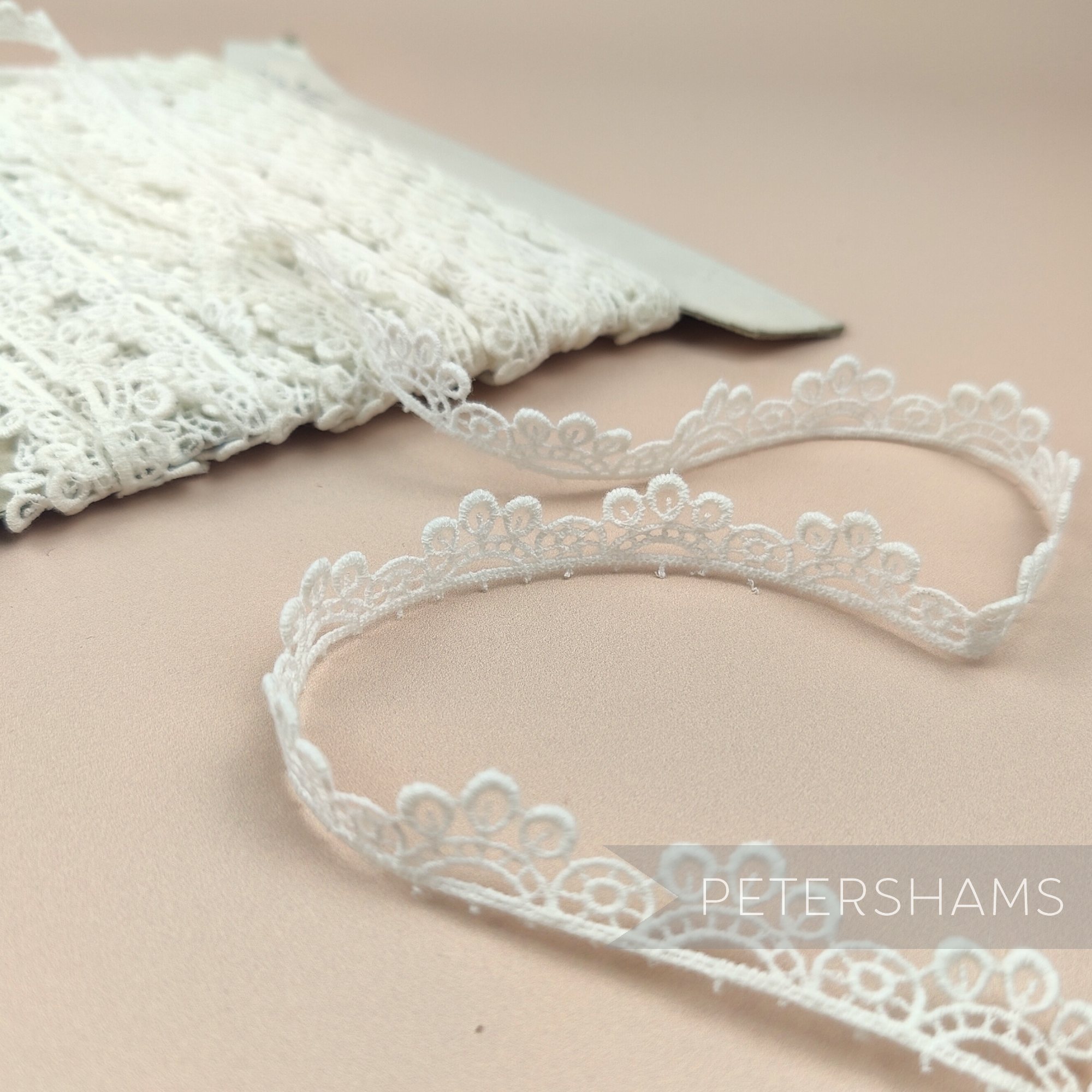 Petershams Millinery Supplies vintage 15mm ivory cotton guipure lace trim with a delicate triple circle scalloped edge