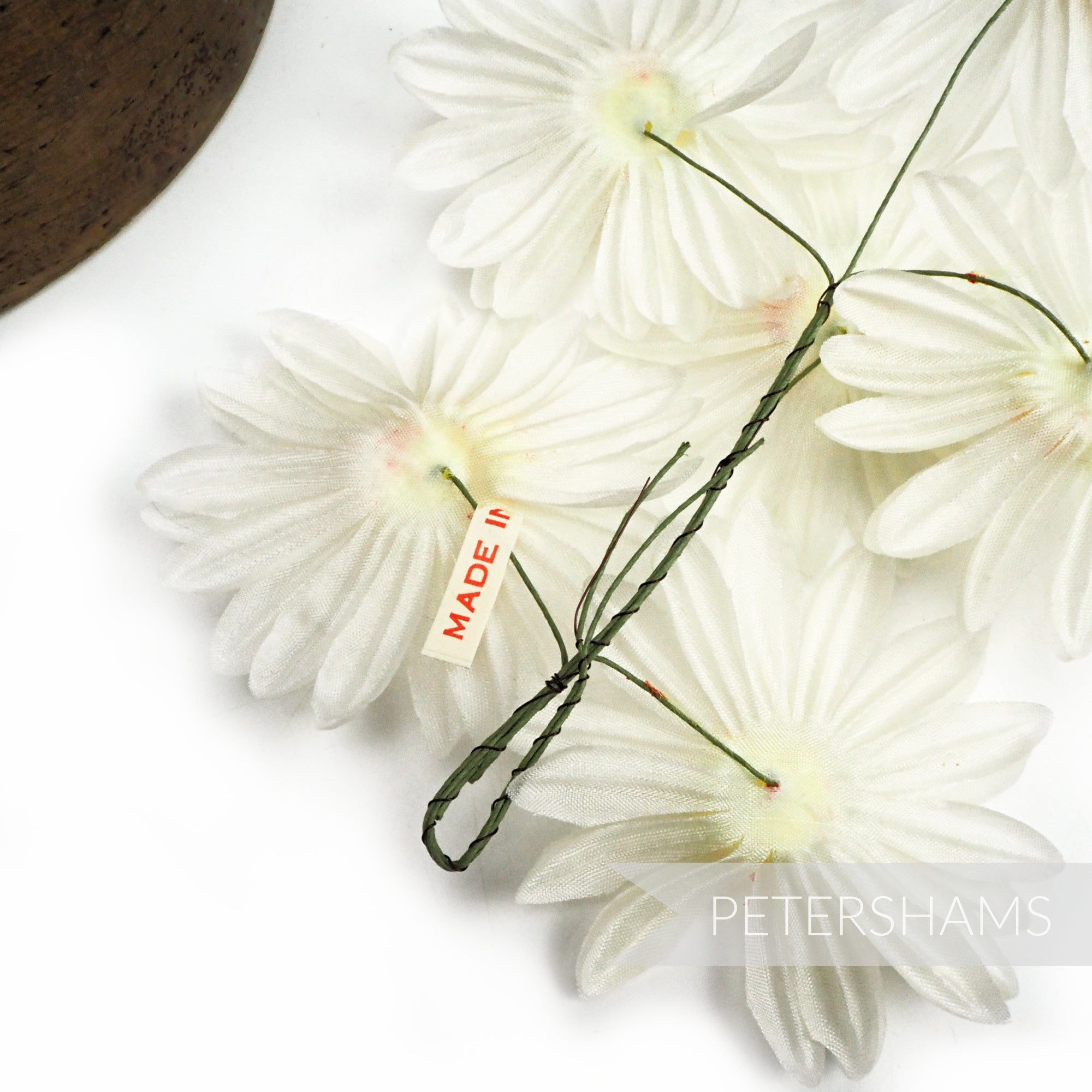 'Theresa' Vintage 1950/60s Wired Japanese Daisy Flowers - 6 stems