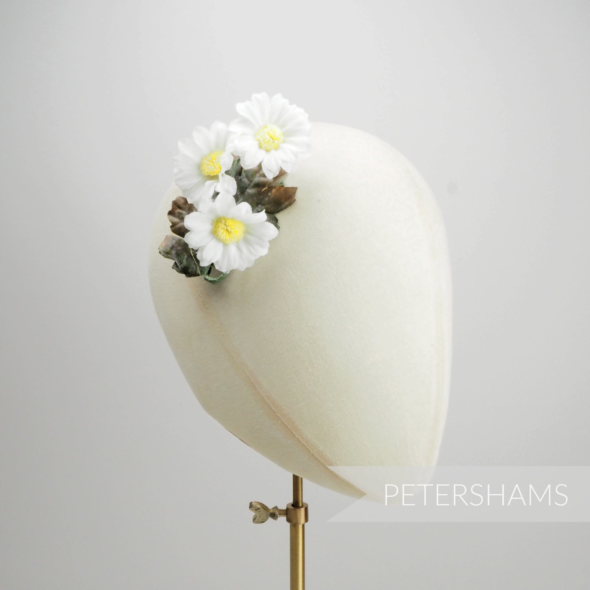 'Terri' Vintage Daisy Wired Flower Millinery Mount Petershams