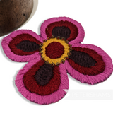 Large Woolly Yarn 60's Style Simple Flower Motif