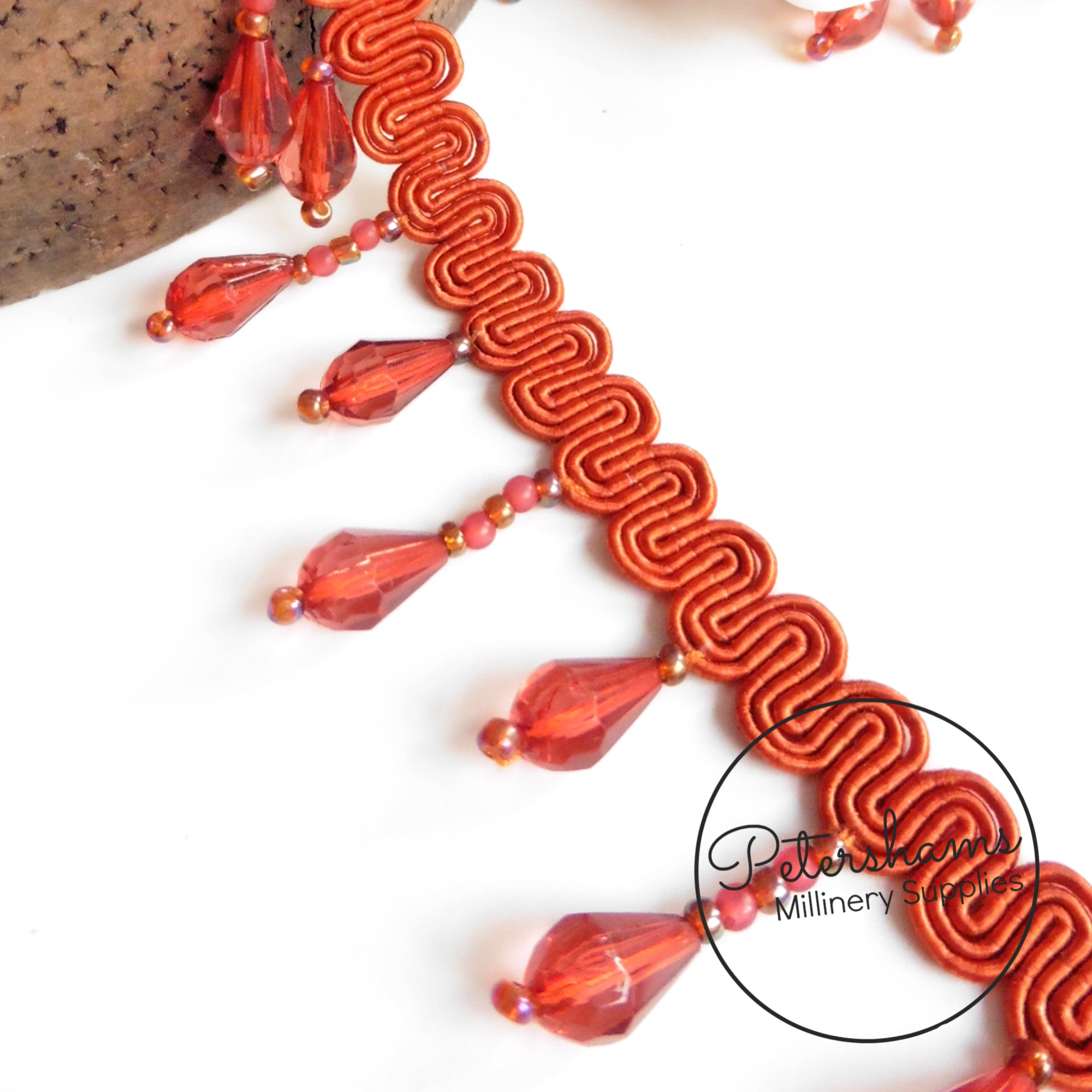 Faceted Drop Bead Fringe on Wavy Gimp Braid Trim - 1m