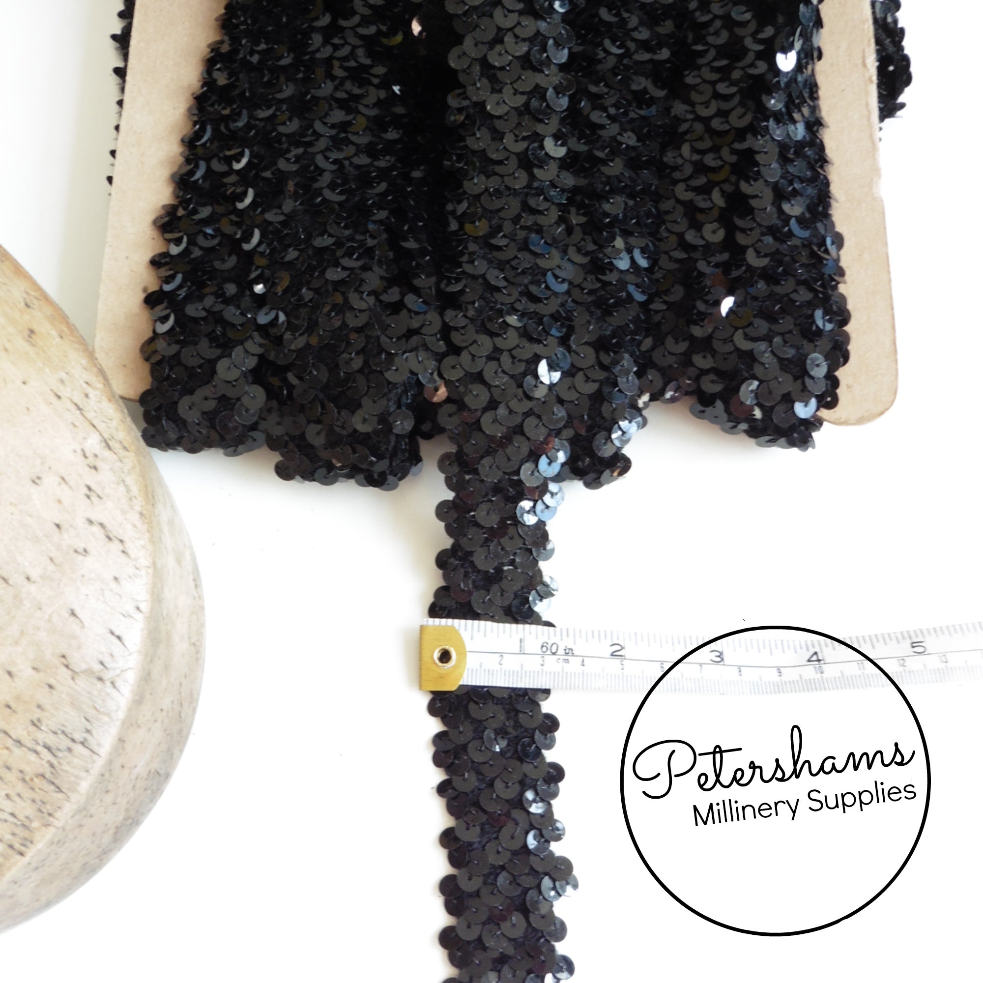 30mm Vintage 1960s Sequin Trim - 1m – Petershams Millinery Supplies